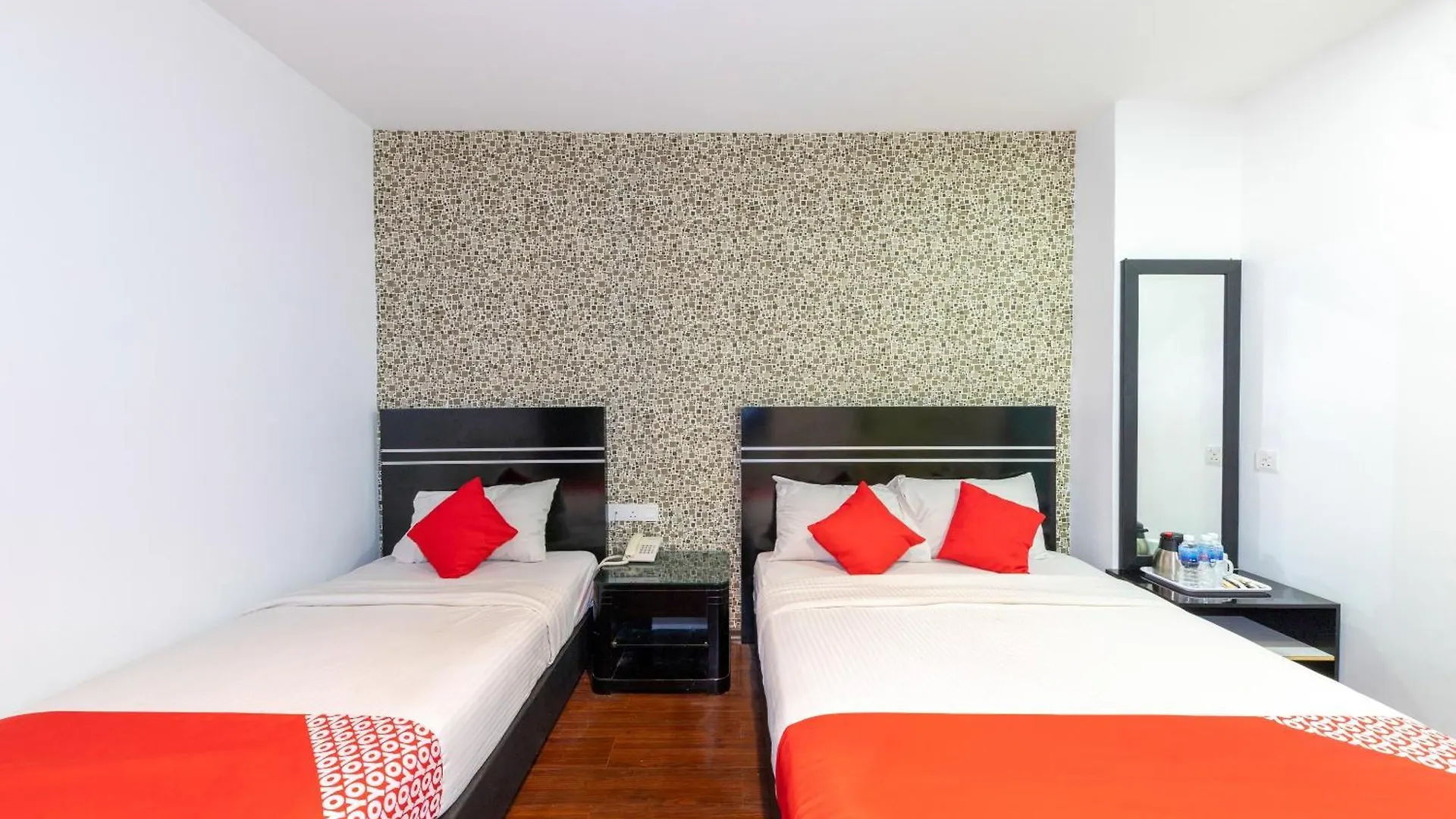 Bluebell Hotel  Skudai