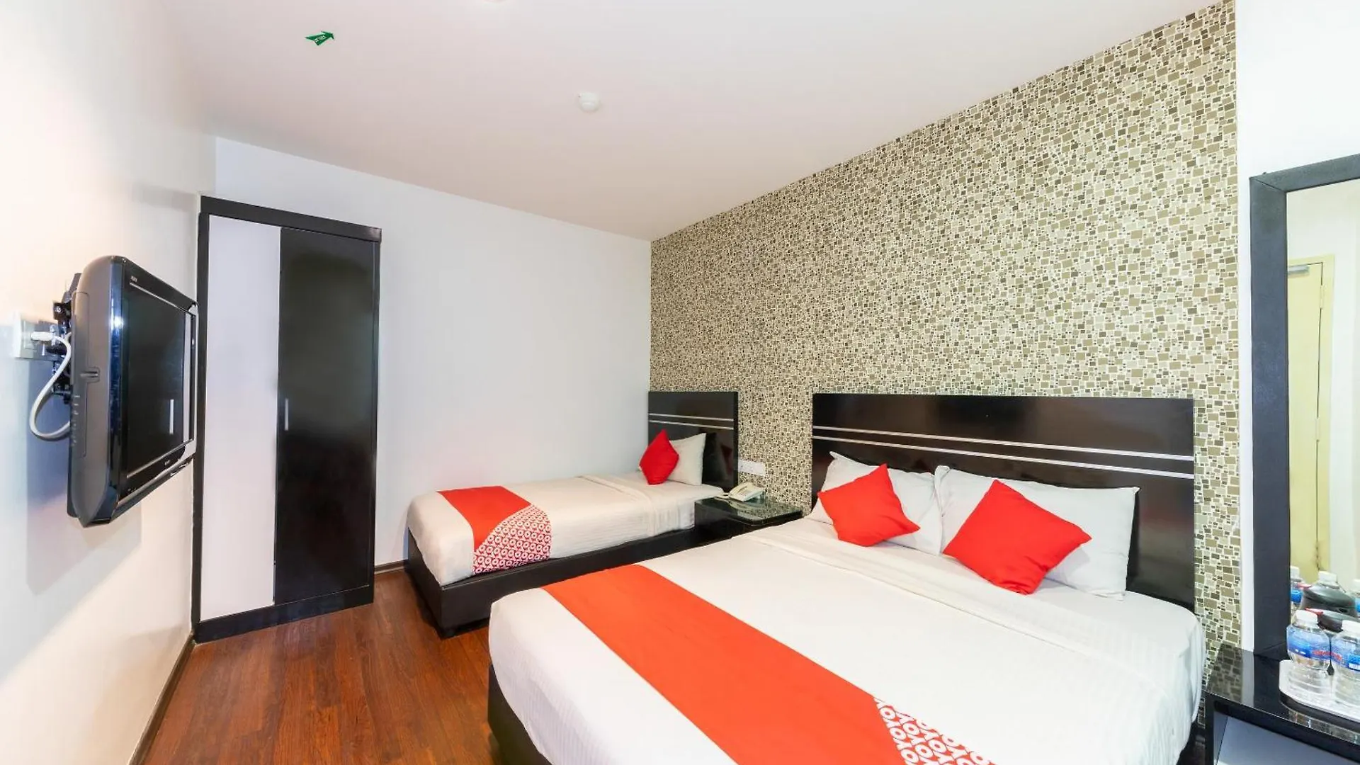 Bluebell Hotel  Skudai
